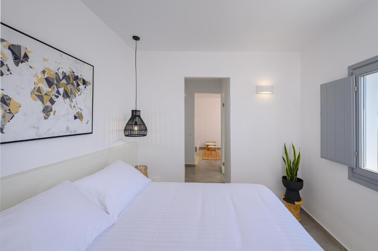 Thoe Oia Suites Buitenkant foto