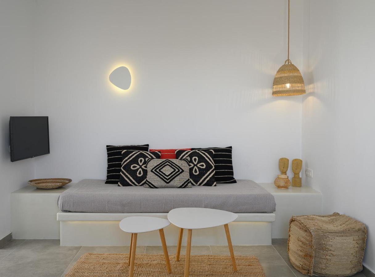 Thoe Oia Suites Buitenkant foto
